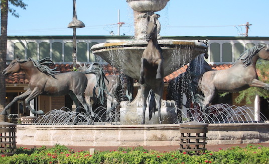 Browse Active SCOTTSDALE Condos For Sale
